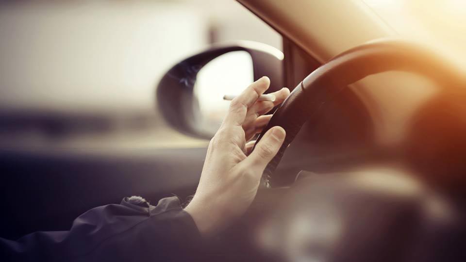 83% wollen Rauchverbot in Autos bei Fahrten mit Kindern