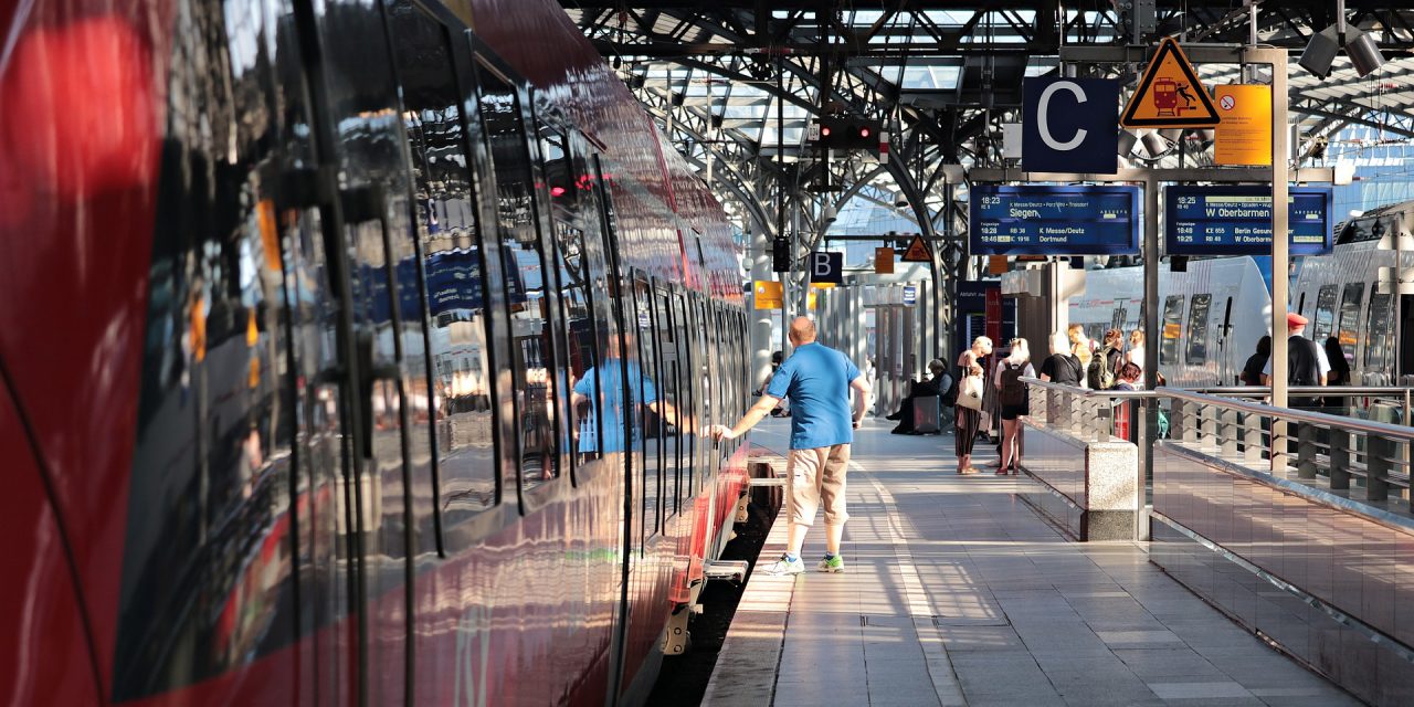 78% befürworten kostenlose Bahnfahrten für Freiwilligendienstleistende