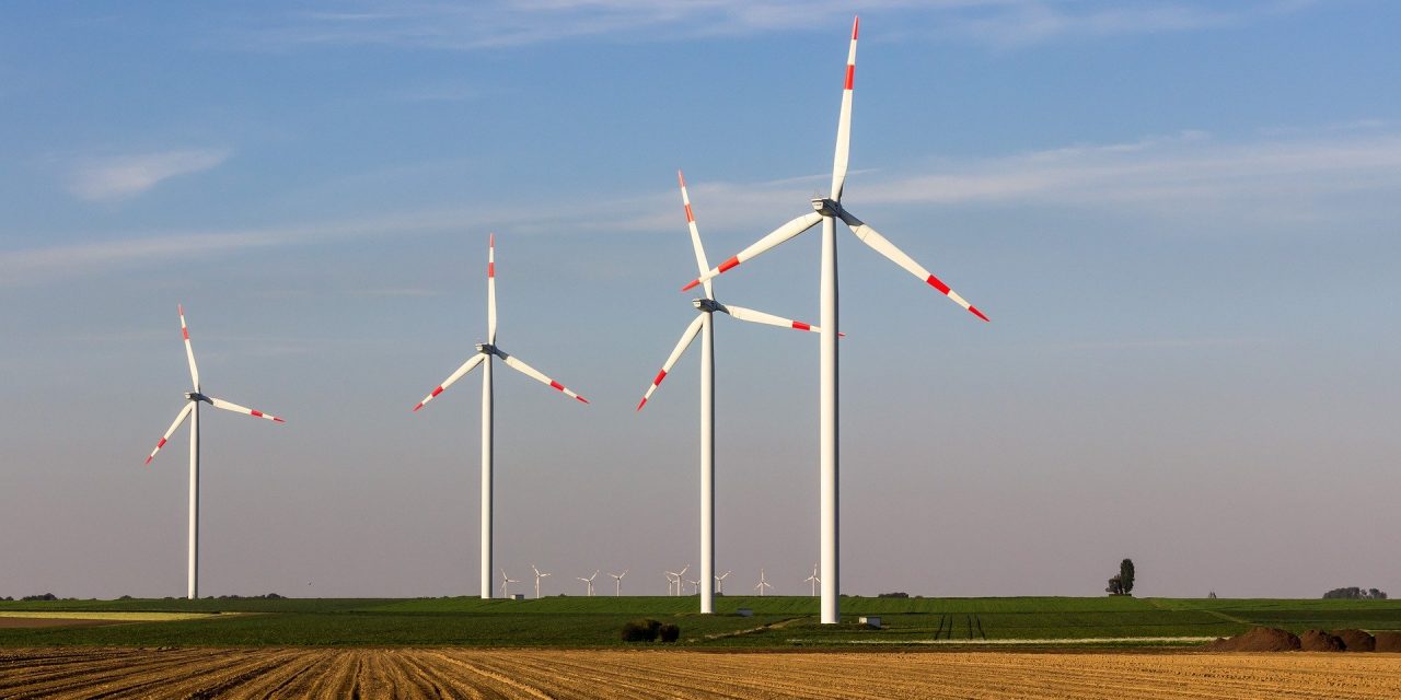 65% lehnen starre Abstandsregeln für Windräder ab