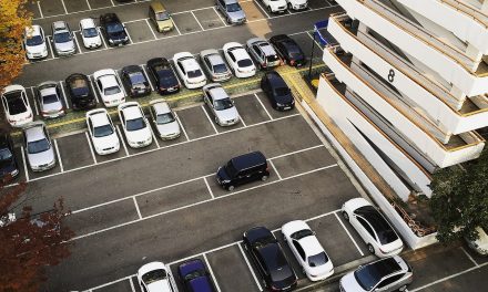 50% lehnen einkommensabhängige Preise für Bewohnerparkausweise ab