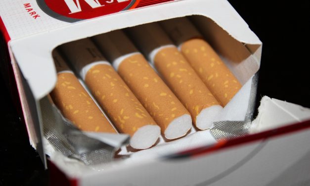 56% befürworten lebenslanges Verkaufsverbot von Tabak an Jahrgänge ab 2009